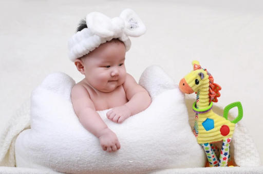 凤城宝宝腹胀呕吐